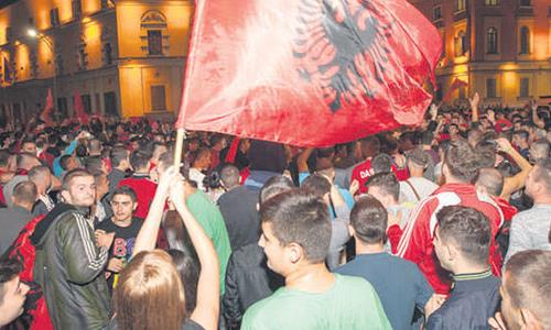 Albanian and Serbian politicians crisis does not want to enlarge 