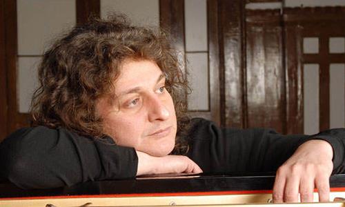 Turkish pianist Tuluyhan Ugurlu calls for solidarity with Gaza