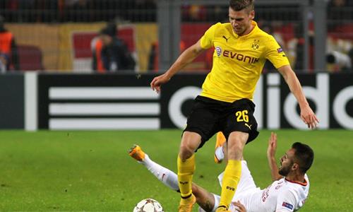 Association fines Turkey's Galatasaray