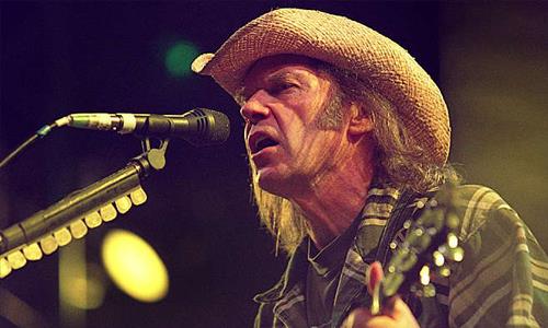 Rock legend Neil Young cancels Israel concert
