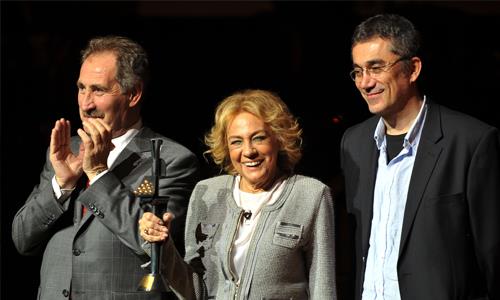 Turkey's theater star actress Colpan Ilhan dies at 77