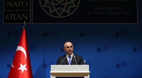 Turkish FM: Training for Syrian opposition not enough