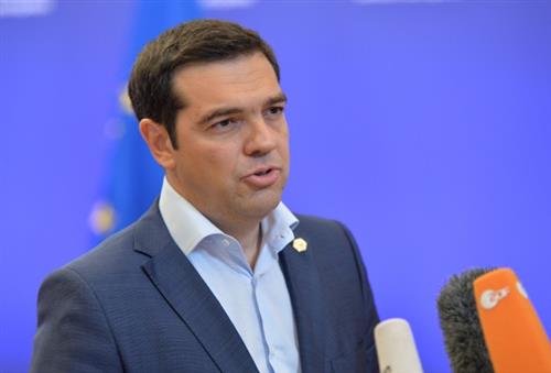 Greek PM Tsipras rejects bailout deal, calls for referendum