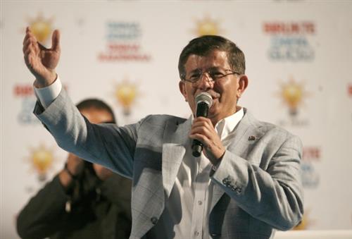 Turkish PM Davutoglu slams HDP rally blast as 'open provocation'